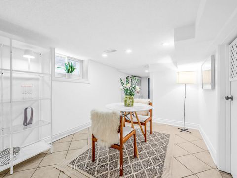 Photo 13 at 75 Henrietta Street, Smythe, Toronto