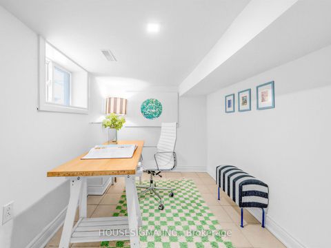 Photo 17 at 75 Henrietta Street, Smythe, Toronto