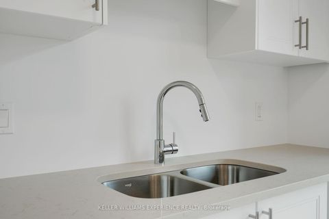 Photo 4 at 86 Sagewood Avenue, Rural Barrie Southeast, Barrie