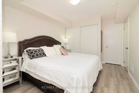 Photo 21 at C14 - 26 Bruce Street, East Woodbridge, Vaughan