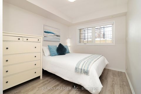 Photo 24 at C14 - 26 Bruce Street, East Woodbridge, Vaughan