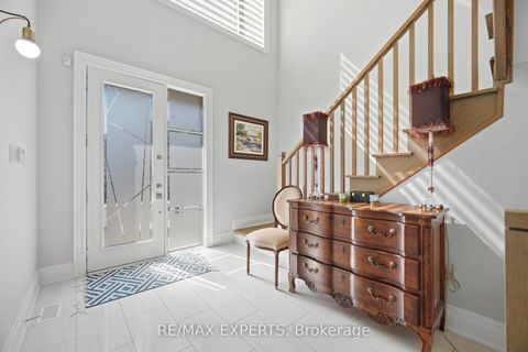 Photo 5 at 22 Kipling Grove Court, Rosethorn, Toronto