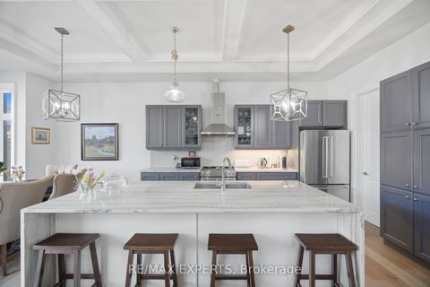 Photo 12 at 22 Kipling Grove Court, Rosethorn, Toronto