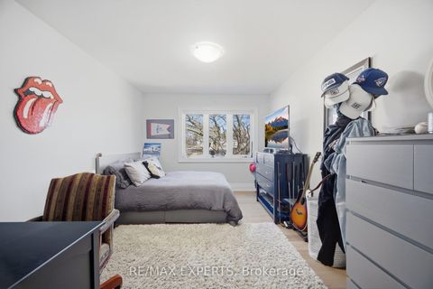 Photo 21 at 22 Kipling Grove Court, Rosethorn, Toronto