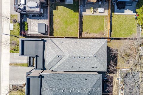 Photo 40 at 22 Kipling Grove Court, Rosethorn, Toronto