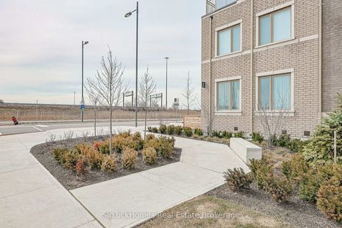 Photo 28 at 342 - 100 Honeycrisp Crescent, Vaughan Corporate Centre, Vaughan