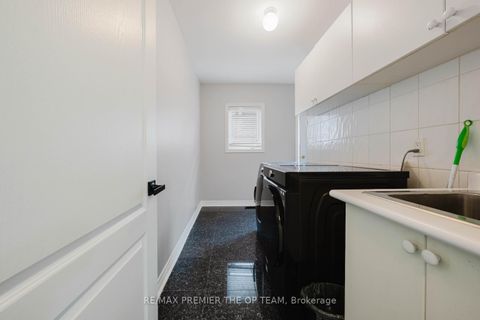 Photo 8 at 16 St Michele Place, Islington Woods, Vaughan