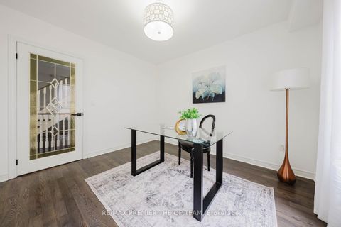 Photo 11 at 16 St Michele Place, Islington Woods, Vaughan