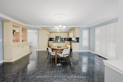 Photo 14 at 16 St Michele Place, Islington Woods, Vaughan