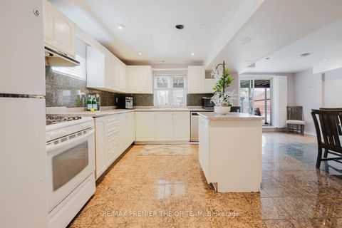 Photo 29 at 16 St Michele Place, Islington Woods, Vaughan