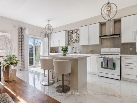 Photo 4 at 280 Fred Hagan Court, College Manor, Newmarket