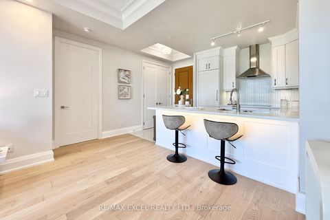 Photo 11 at 208 - 9 Stollery Pond Crescent, Angus Glen, Markham