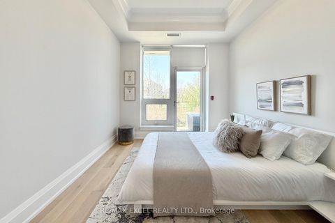 Photo 18 at 208 - 9 Stollery Pond Crescent, Angus Glen, Markham