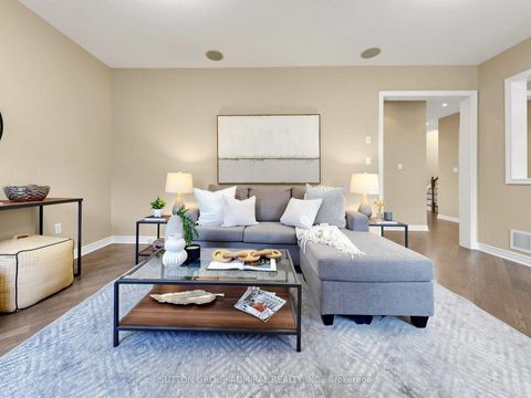 Photo 6 at 36 Canelli Heights Court, Patterson, Vaughan