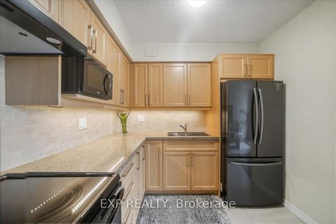 Photo 9 at 617 - 60 Southport Street, Swansea, Toronto