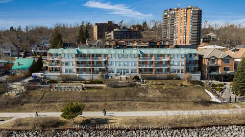 Photo 1 at 304 - 21 Kempenfelt Drive, North Shore, Barrie