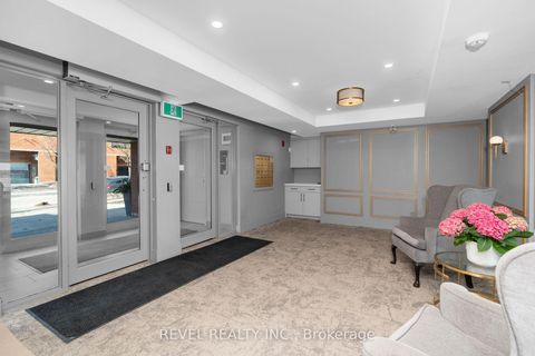 Photo 4 at 304 - 21 Kempenfelt Drive, North Shore, Barrie