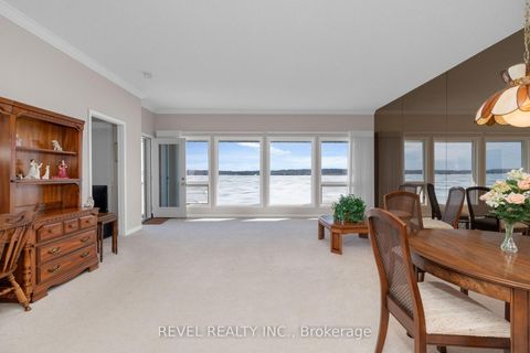 Photo 11 at 304 - 21 Kempenfelt Drive, North Shore, Barrie