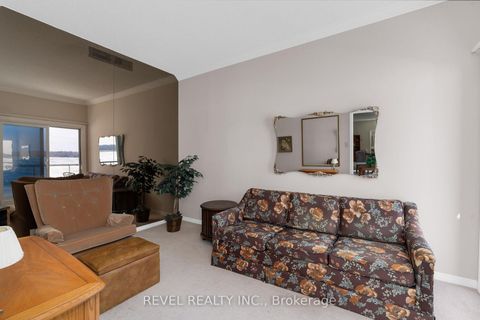 Photo 20 at 304 - 21 Kempenfelt Drive, North Shore, Barrie