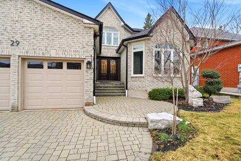 Photo 3 at 29 McGee Crescent, Aurora Highlands, Aurora