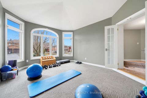 Photo 18 at 29 McGee Crescent, Aurora Highlands, Aurora
