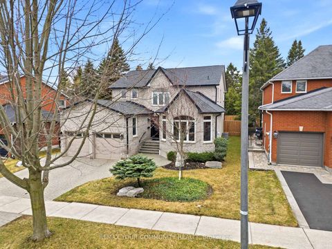 Photo 42 at 29 McGee Crescent, Aurora Highlands, Aurora