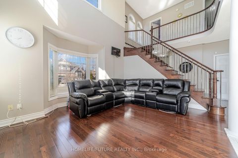 Photo 15 at 101 Oasis Boulevard, Rouge E11, Toronto