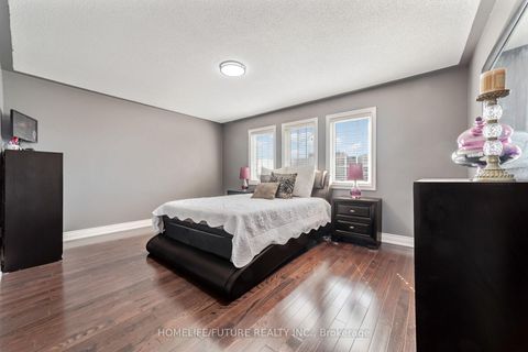 Photo 23 at 101 Oasis Boulevard, Rouge E11, Toronto
