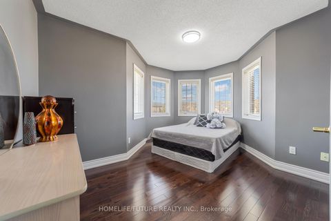 Photo 29 at 101 Oasis Boulevard, Rouge E11, Toronto