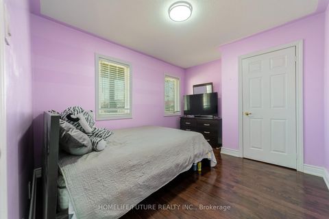 Photo 31 at 101 Oasis Boulevard, Rouge E11, Toronto