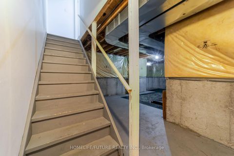 Photo 36 at 101 Oasis Boulevard, Rouge E11, Toronto