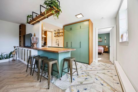 Photo 13 at 103 - 57 Neptune Drive, Lawrence, Toronto