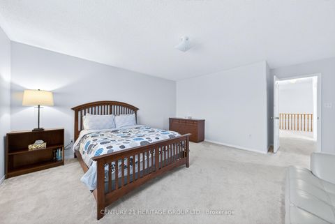 Photo 25 at 489 Menczel Crescent, Summerhill Estates, Newmarket