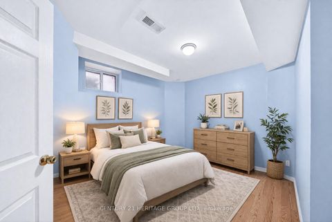 Photo 35 at 489 Menczel Crescent, Summerhill Estates, Newmarket