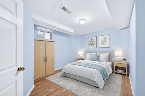 Photo 36 at 489 Menczel Crescent, Summerhill Estates, Newmarket