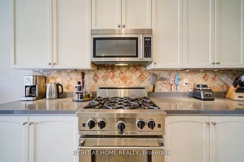 Photo 13 at 740 Colter Street, Summerhill Estates, Newmarket