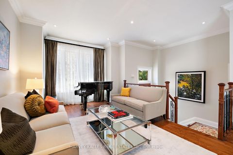 Photo 3 at 487 Spadina Road, Forest Hill South, Toronto