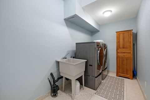 Photo 36 at 487 Spadina Road, Forest Hill South, Toronto