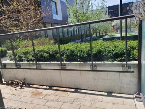 Photo 17 at 120 - 80 Vanauley Street, Chinatown, Toronto