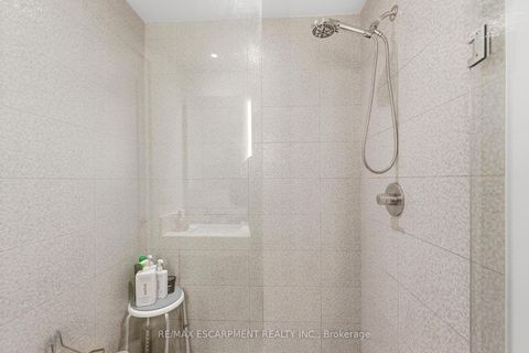 Photo 9 at 3807 - 10 York Street, Waterfront Communities C1, Toronto
