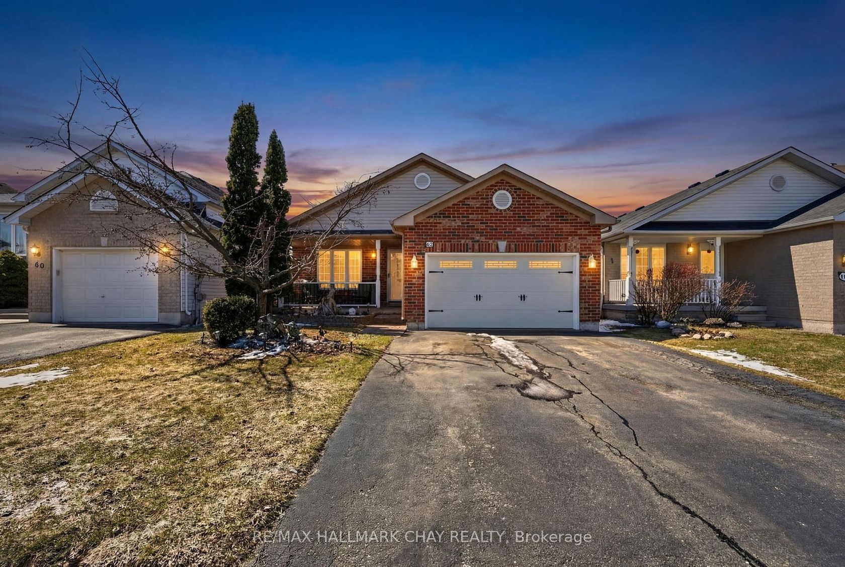 62 Leggott Avenue, Painswick North, Barrie photo number 2