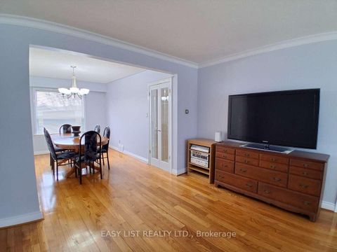 Photo 13 at 6 Brigham Court, Old Rexdale, Toronto