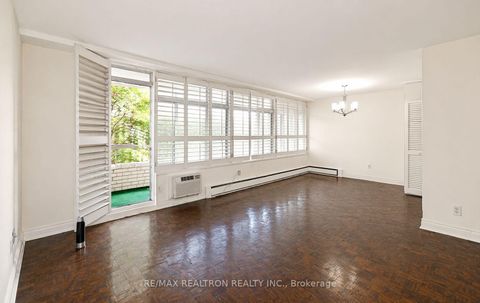 Photo 5 at 501 - 581 Avenue Road, St. Clair, Toronto