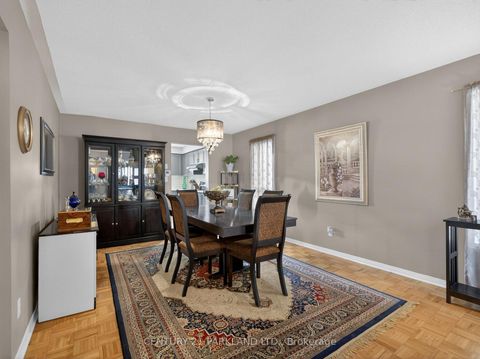 Photo 6 at 181 Purcell Crescent, Maple, Vaughan