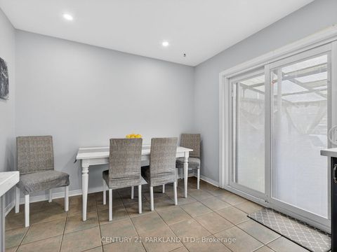 Photo 16 at 181 Purcell Crescent, Maple, Vaughan