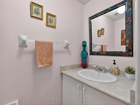 Photo 17 at 181 Purcell Crescent, Maple, Vaughan