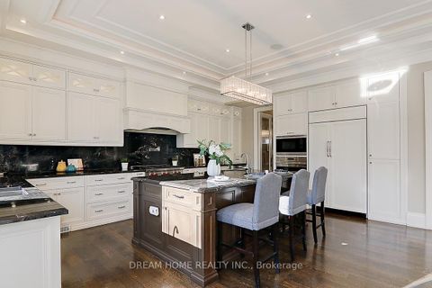 Photo 12 at 225 Dunforest Avenue, Willowdale East, Toronto