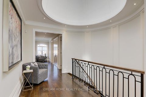 Photo 18 at 225 Dunforest Avenue, Willowdale East, Toronto
