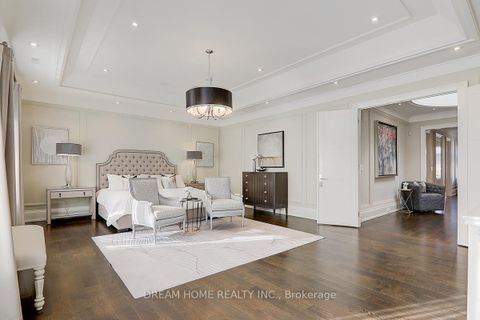 Photo 20 at 225 Dunforest Avenue, Willowdale East, Toronto