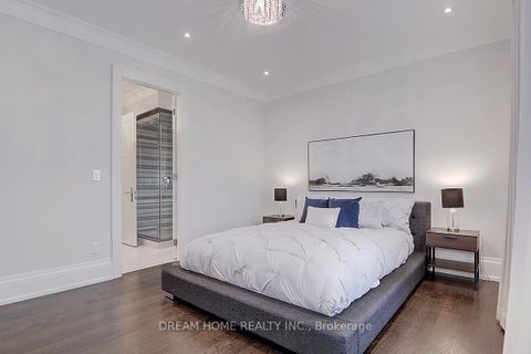 Photo 28 at 225 Dunforest Avenue, Willowdale East, Toronto